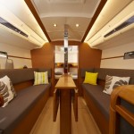 boat-349_interieur_2014020317095430